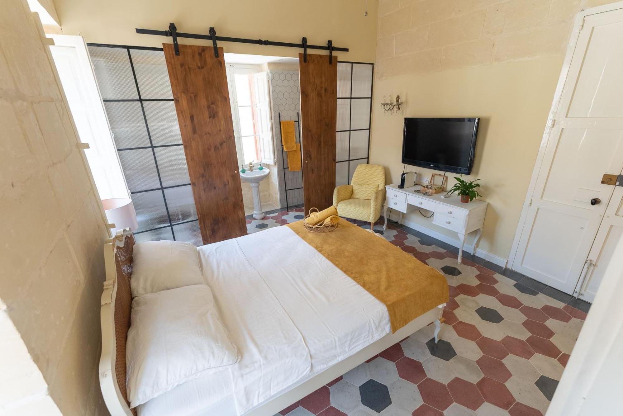 Tinja Bnb Sliema Bagian luar foto